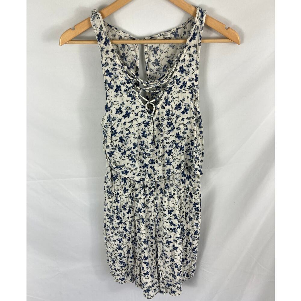 American Eagle Floral Print Lace Up Top Flap Back Romper Size Medium
